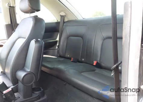 2010 Volkswagen New Beetle z USA, uszkodzony, nr VIN 3VWPG3AG7AM018434